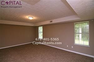 5th image of 2329 Rock Mill Ln NE