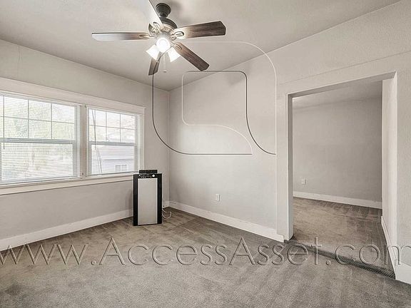 3rd image of 226 E Peck St APT 12