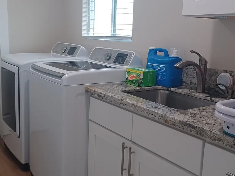 16-2150 Gardenia Dr — Photo 23