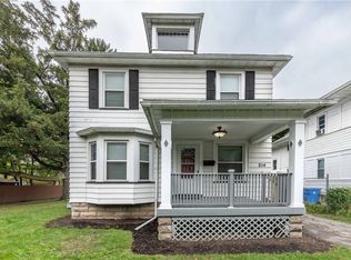 214 Ravenwood Ave, Rochester, NY 14619
