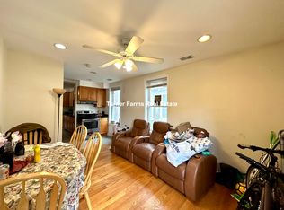 10 Moreland St #2F, Roxbury, MA 02119