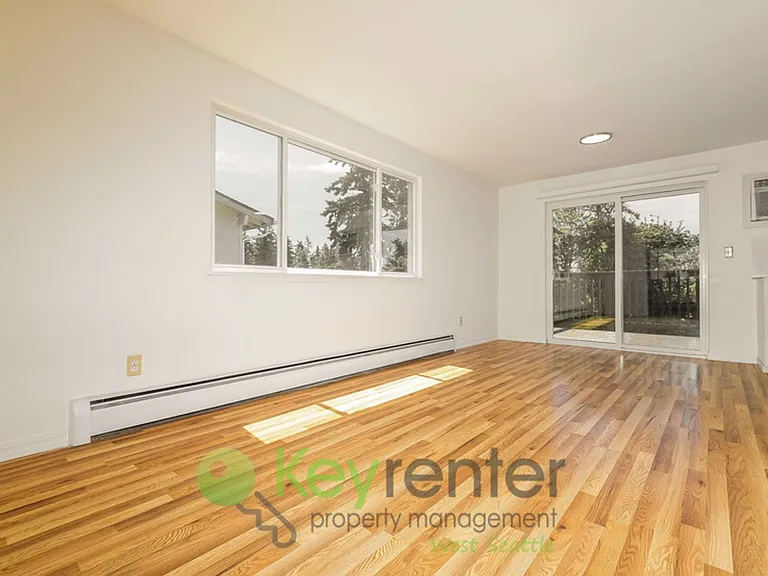 15433 22nd Ave SW — Photo 5
