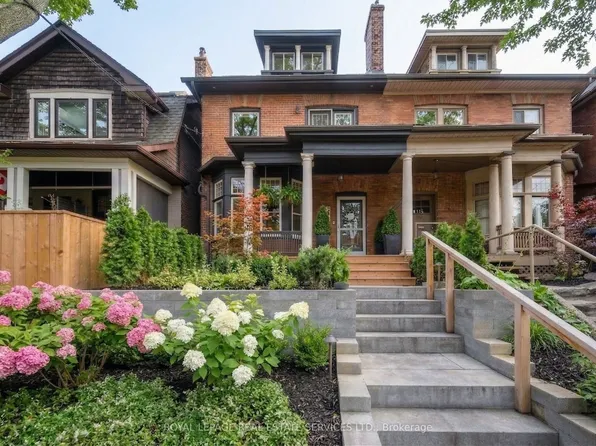 29 Parkside Dr, Toronto, ON M6R 2Y7