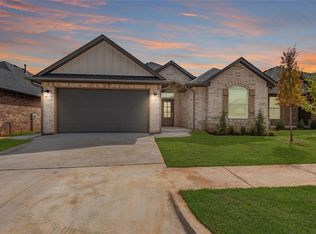 1300 Colonial Ave, Tuttle, OK 73089