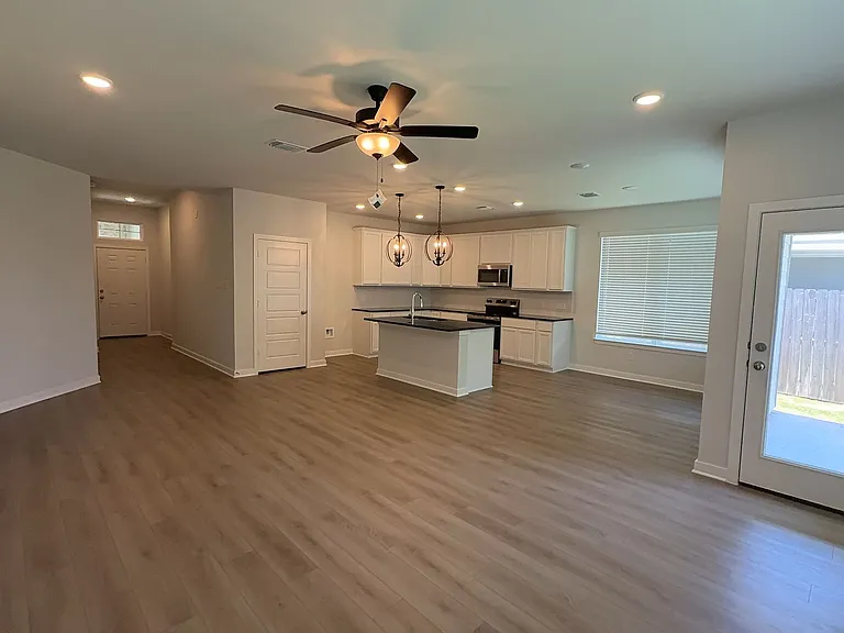 5109 Pollack Ln — Photo 6