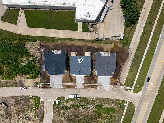 5th image of 1210 Rock Ridge Cir