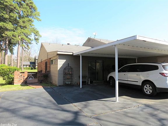 5th image of 614 Greenbriar Dr