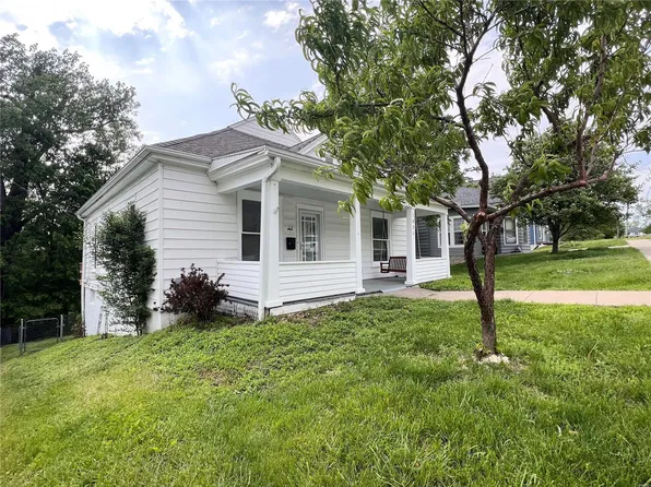 1001 Reservoir St, Hannibal, MO 63401
