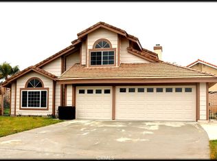 120 Sandpoint Ln, Riverside, CA 92506