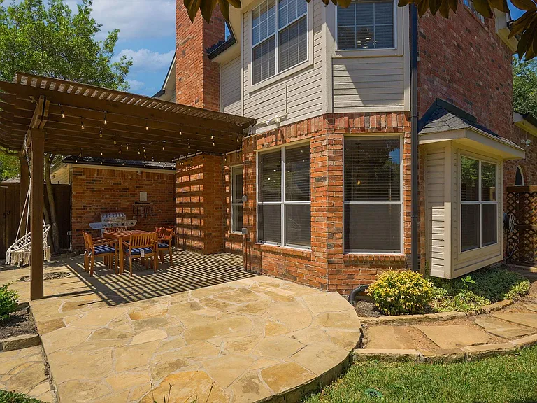 2800 Cherry Spring Ct — Photo 38