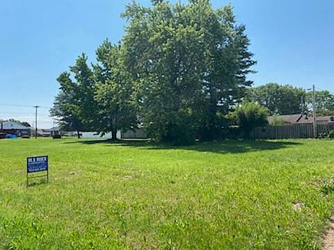 2nd image of 1312 Dubois St #1-lot 2