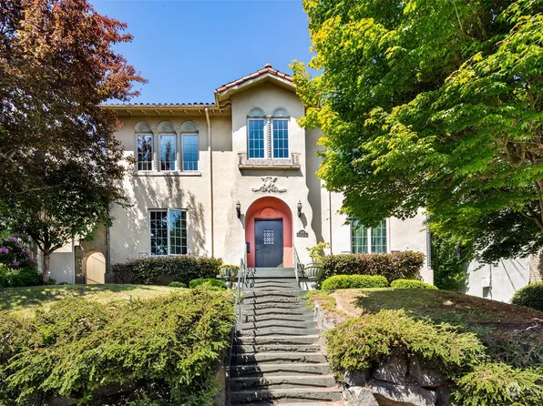 2107 5th Avenue N, Seattle, WA 98109