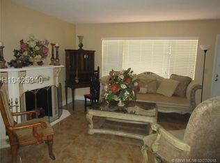 1643 Wiley St APT 3, Hollywood, FL 33020