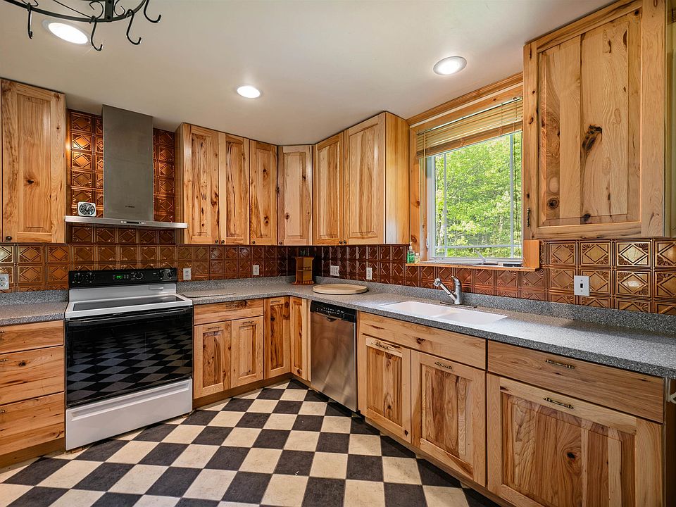 1st image of 388 Percy Road