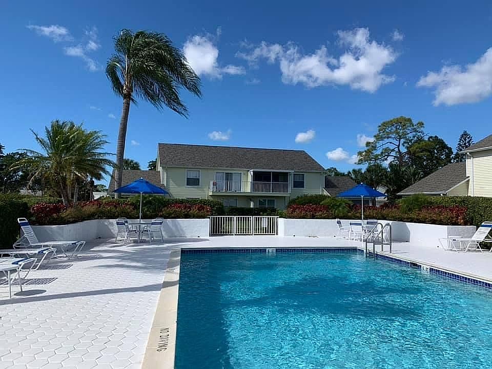 Pool area with grill area