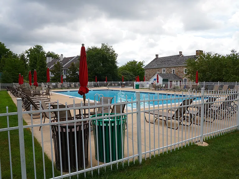 Community pool