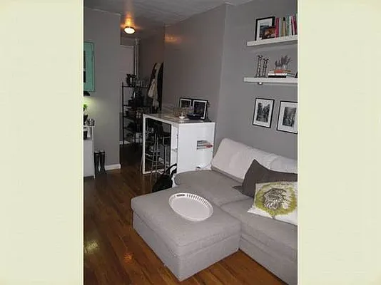 Rented by Stribling | media 19