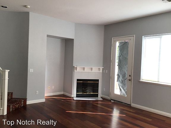 5th image of 11410 Miro Cir