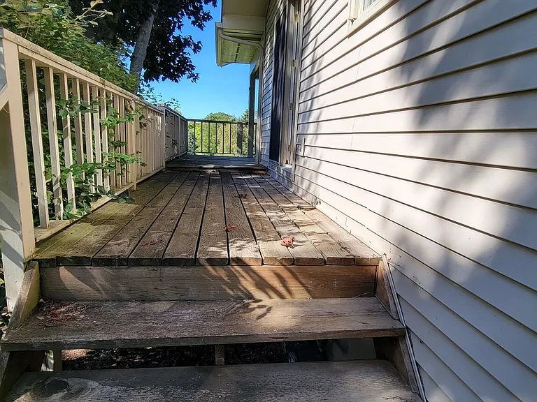 8892 Sunset W — Photo 16