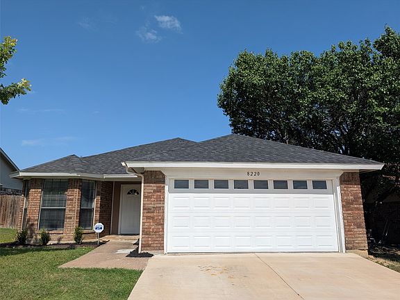 2nd image of 8220 Meadowbrook Dr