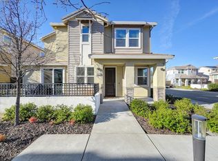 4847 Holden Dr, Rocklin, CA 95677