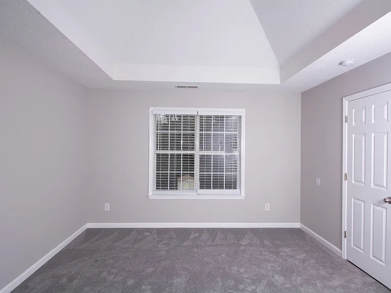 132 Chariot Dr — Photo 5