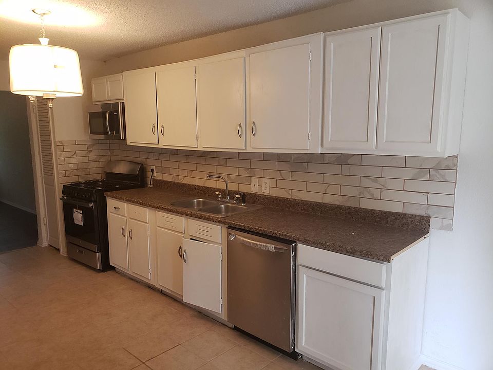 1st image of 2211 Brittain St
