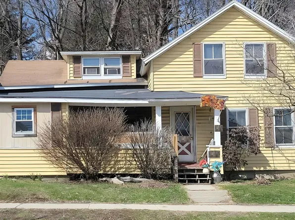 57 Church St, Cheshire, MA 01225