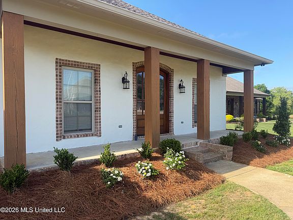 5th image of 337 Bullock Cir