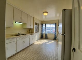 7905 W Center St, Milwaukee, WI 53222