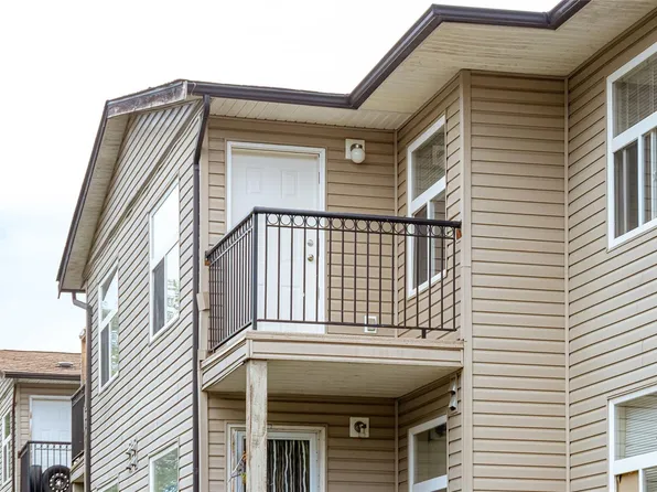 3215 Cowichan Lake Rd #302, North Cowichan, BC V9L 5G5