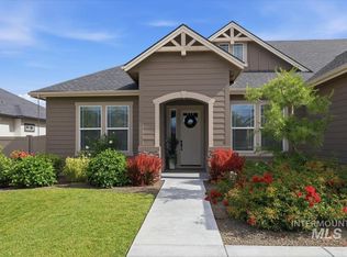 8922 E Lavender Dr, Nampa, ID 83687
