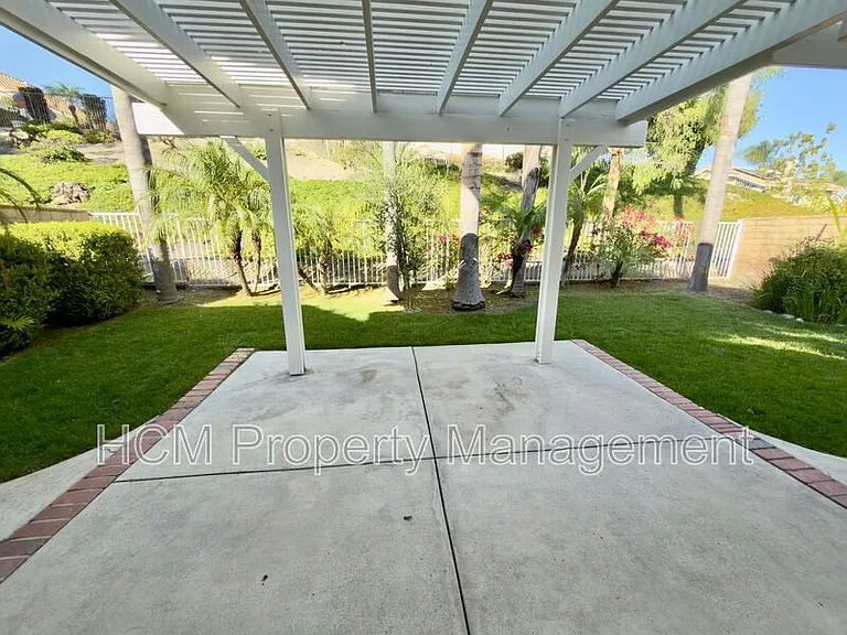 26796 Baronet — Photo 22