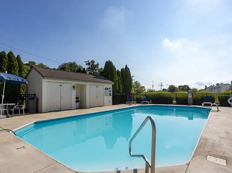 Sparkling Swimming Pool