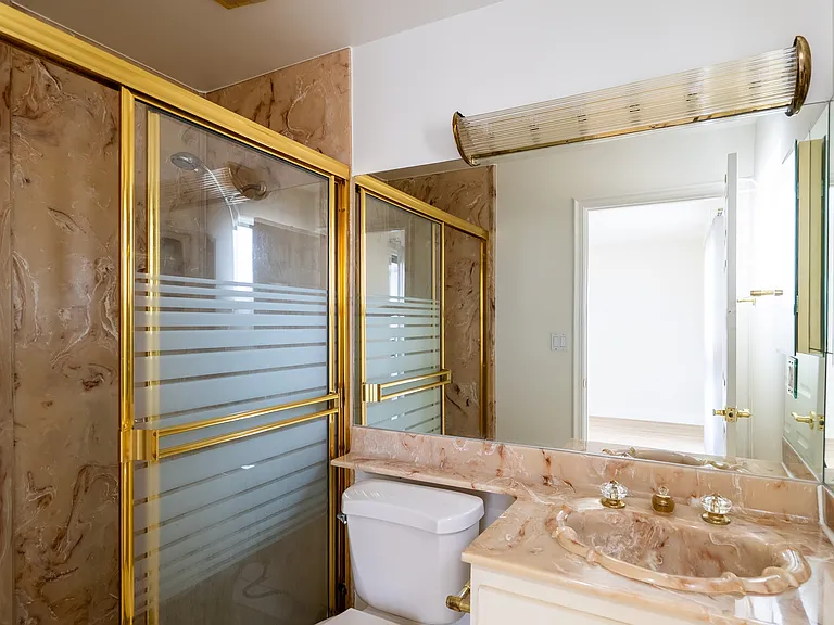 1758 N Alexandria Ave #1758.5 — Photo 46