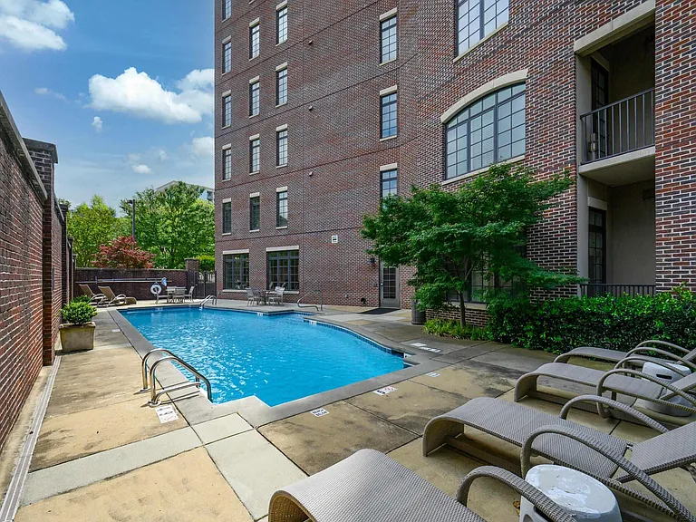 2600 Highland Ave S #701 — Photo 31