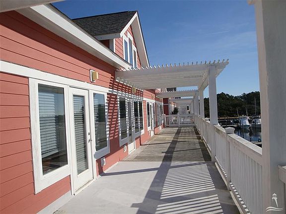 3rd image of 5001 OQuinn Boulevard SE #I