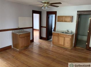 18 Lucretia Ave #2, Chicopee, MA 01013