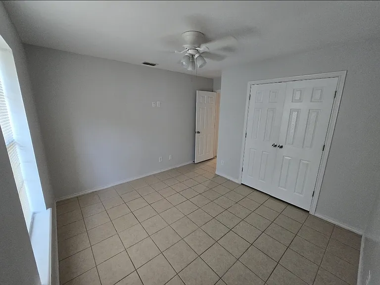 809 W Cardinal Ave — Photo 17