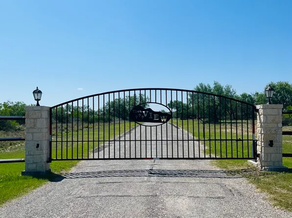 12 SUMMIT VIEW LOT 10, Uvalde, TX 78801