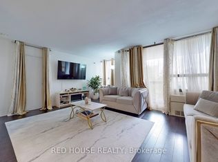 50 Mississauga Valley Blvd #413, Mississauga, ON L5A 3S2