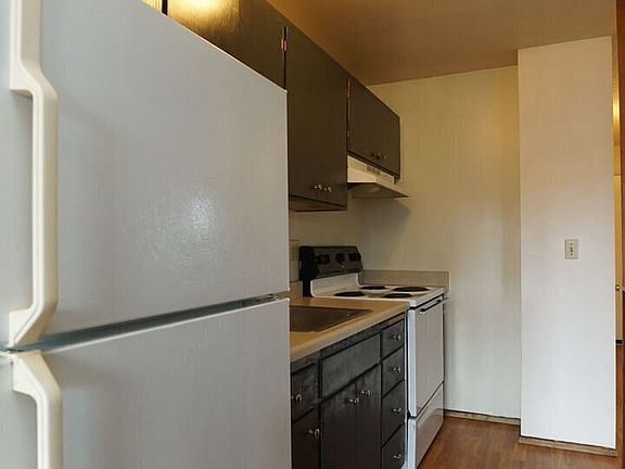 3rd image of 15500 2nd Ave S APT 8A