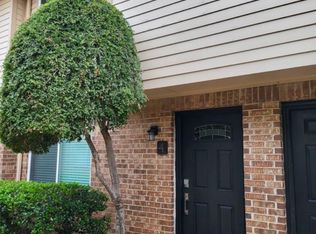 724 S Welch St APT 4, Denton, TX 76201