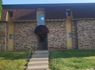 Timber Knoll - 3739, Moline, IL 61265