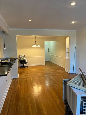 Rented by Alex Tembelis, LREB | media 15