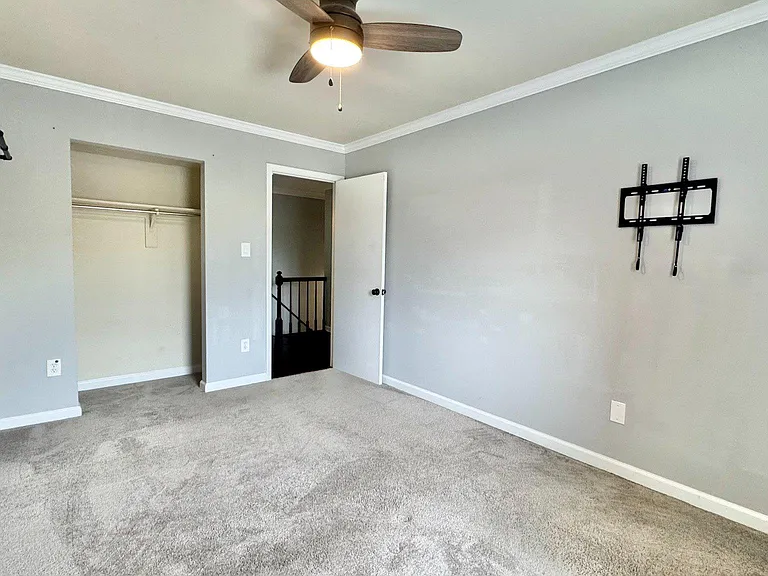 15402 Manor House Ter — Photo 17