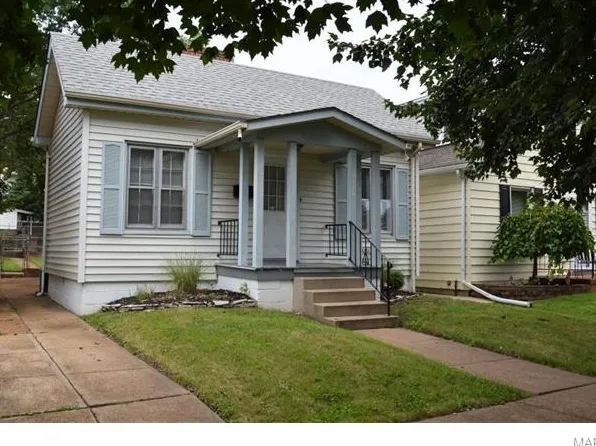 4109 Walsh St, Saint Louis, MO 63116