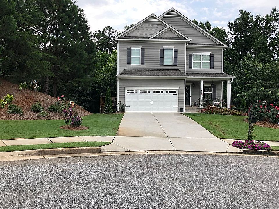 2nd image of 251 McGregor Ln