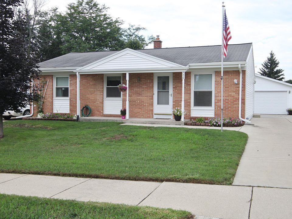 1st image of 708 Lenora Dr