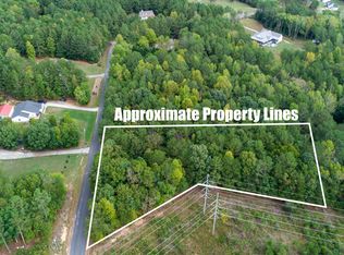 35 Crabtree Dr, Tunnel Hill, GA 30755
